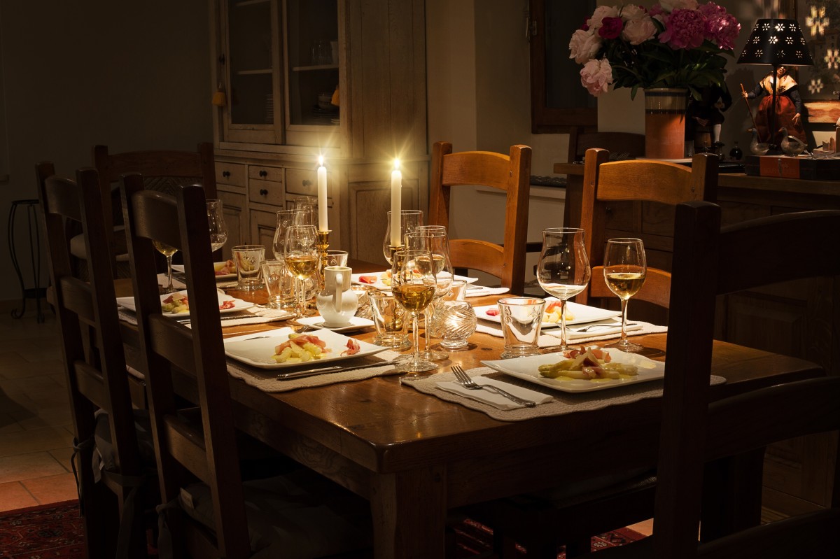 Dining Ambiance 2