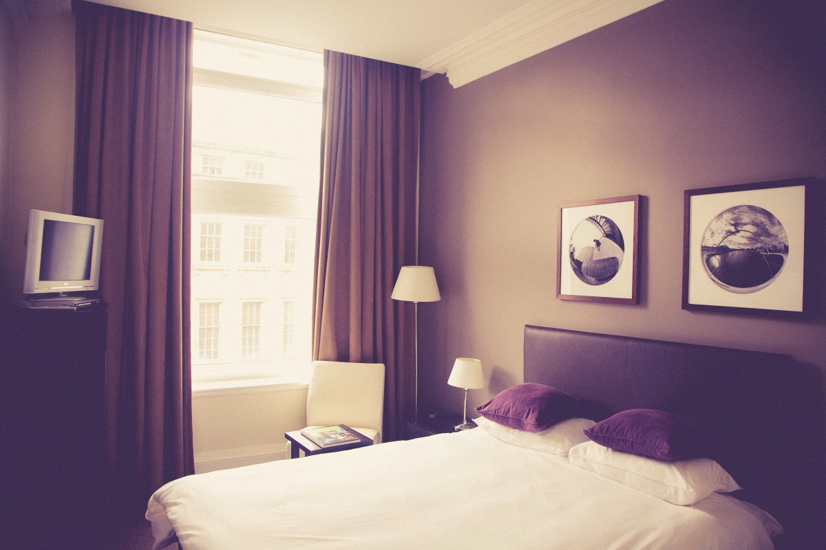 Deluxe King Room Main View